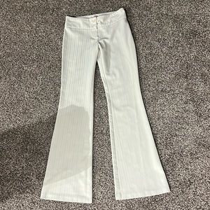 Size 5-6 us beige/cream color cute low rise bell bottoms